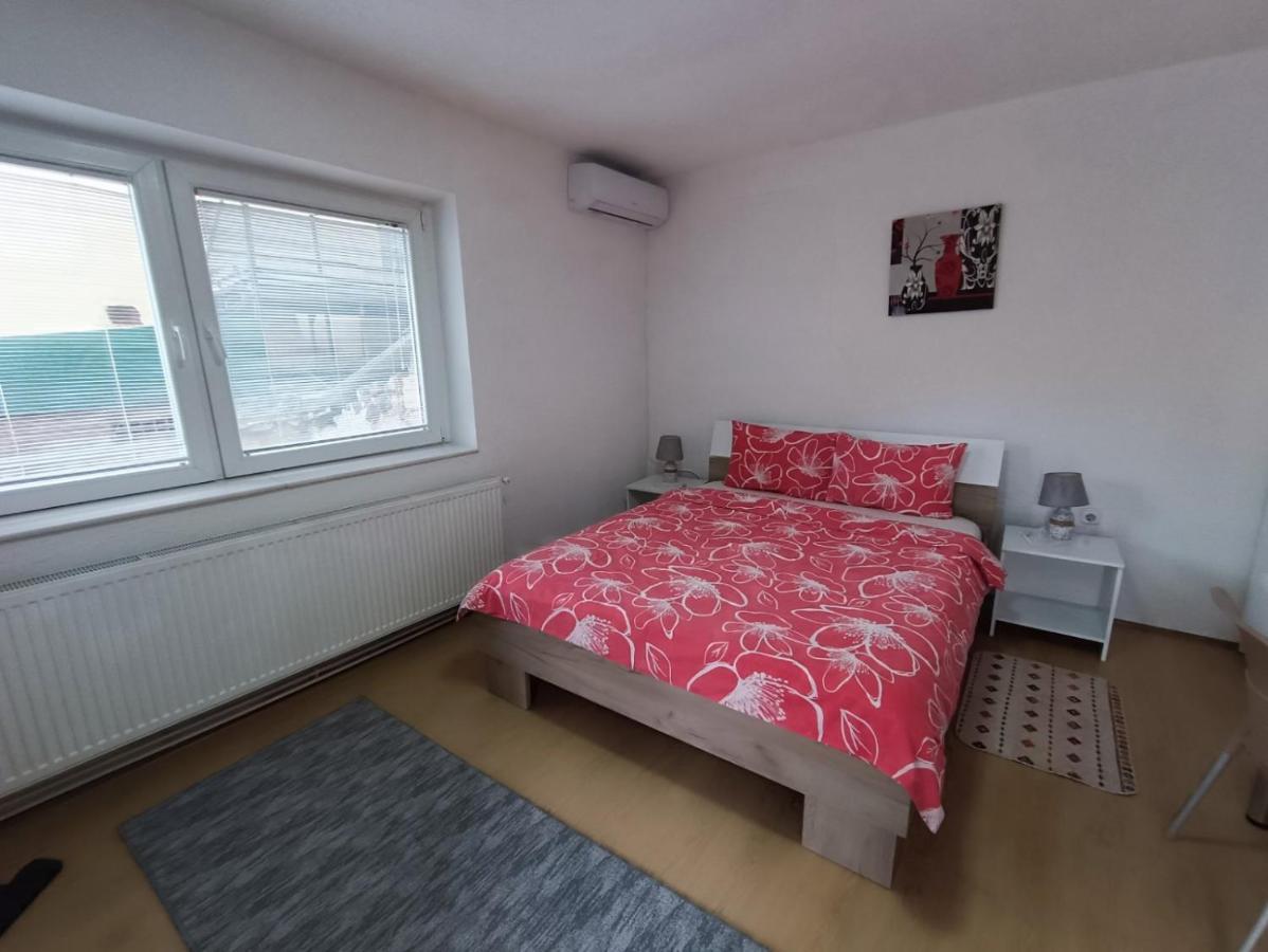 City Center Apartments Prilep Ngoại thất bức ảnh