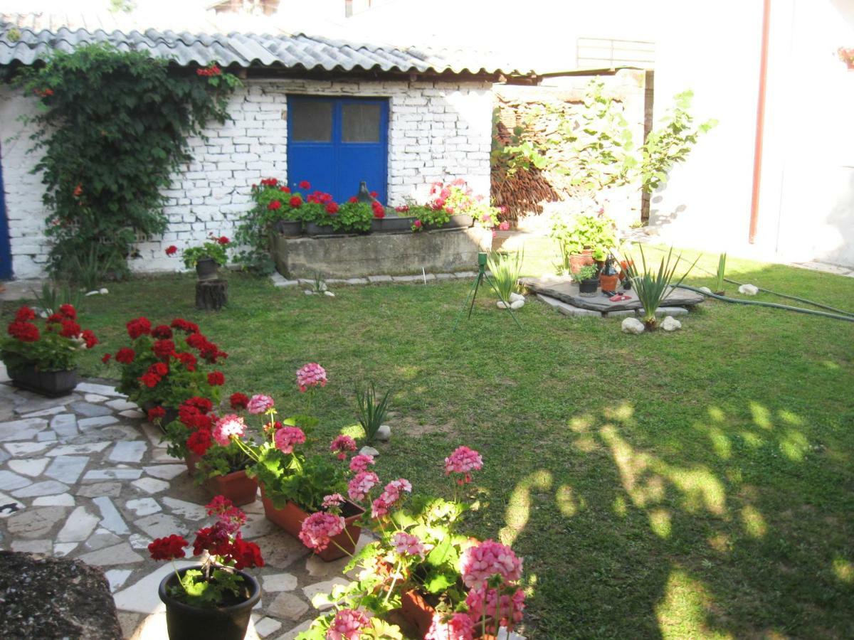 City Center Apartments Prilep Ngoại thất bức ảnh