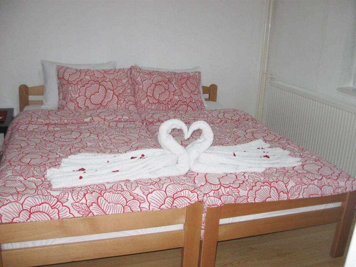 City Center Apartments Prilep Ngoại thất bức ảnh